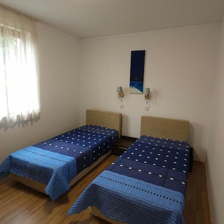 Complex Top Apartment Sveti Vlas Eksteriør billede