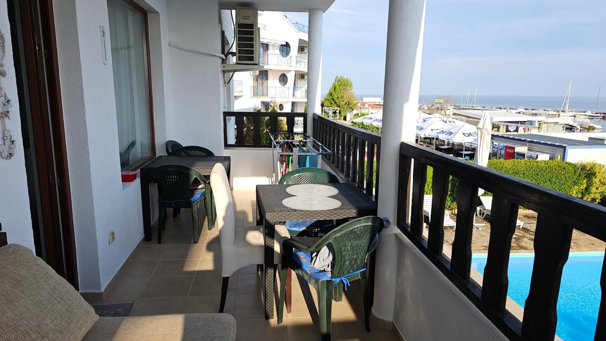 Complex Top Apartment Sveti Vlas Eksteriør billede