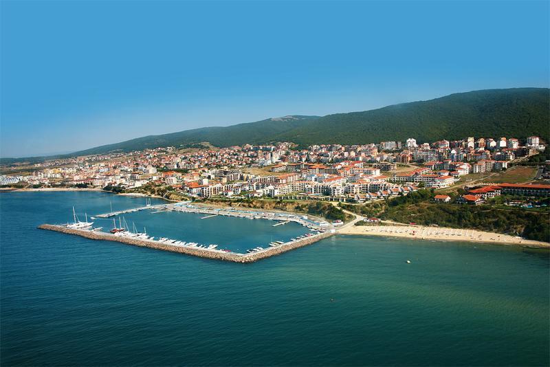 Complex Top Apartment Sveti Vlas Eksteriør billede